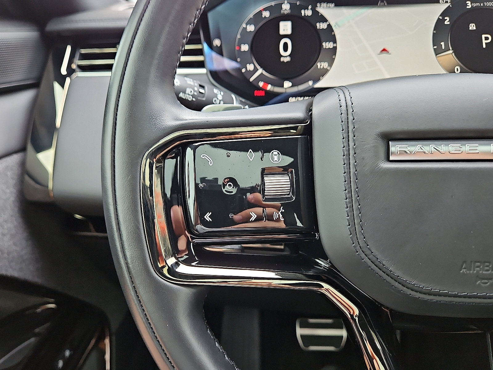 Used 2024 Land Rover Range Rover Sport Dynamic SE image 21