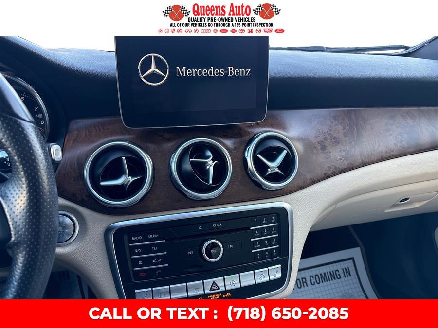 Used 2018 Mercedes-Benz GLA 250 4MATIC w/ Premium Package image 15