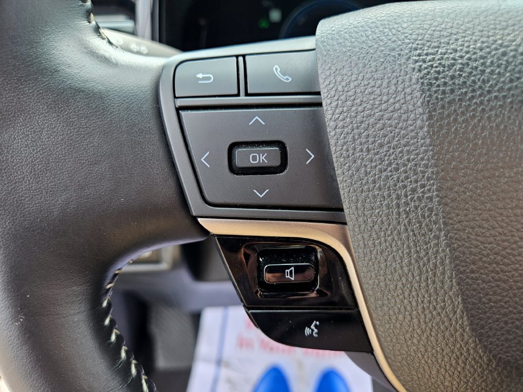 Certified 2025 Toyota Camry SE w/ Convenience Package FWD image 27