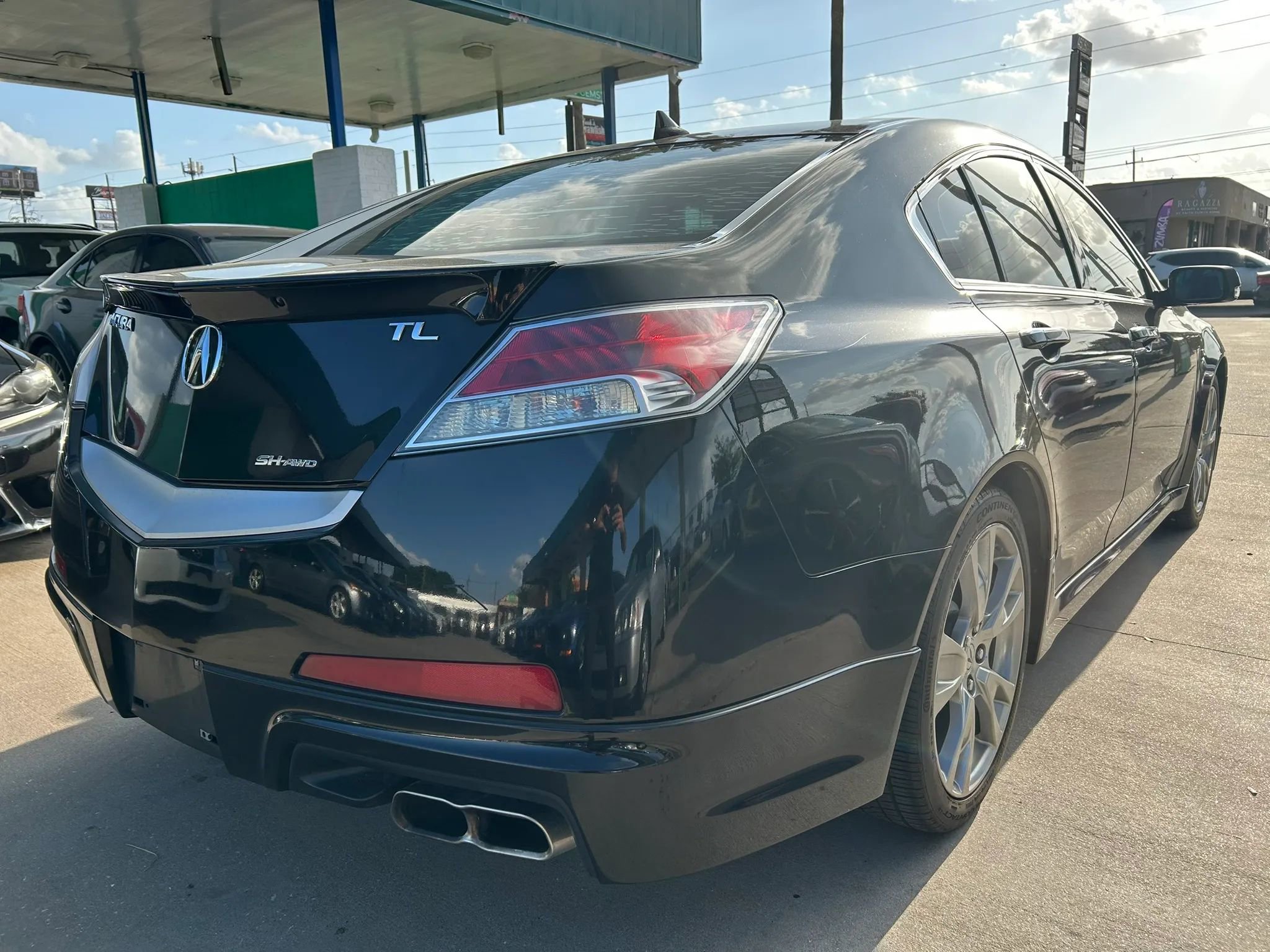 Used 2009 Acura TL SH-AWD image 5