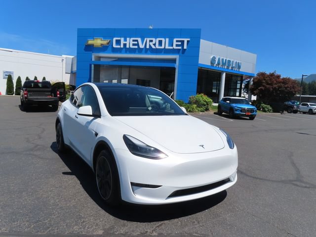 Used 2023 Tesla Model Y Long Range AWD/4WD image 34