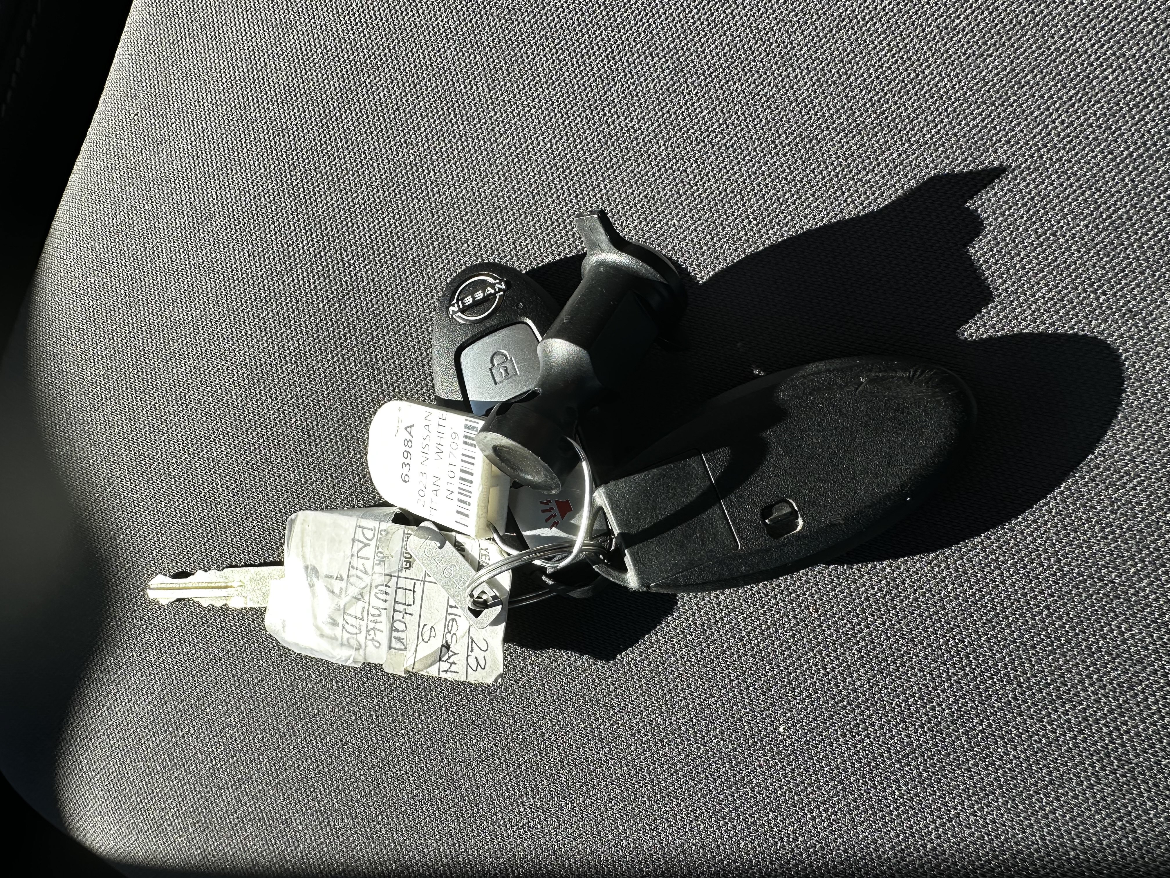 Used 2023 Nissan Titan S RWD image 25