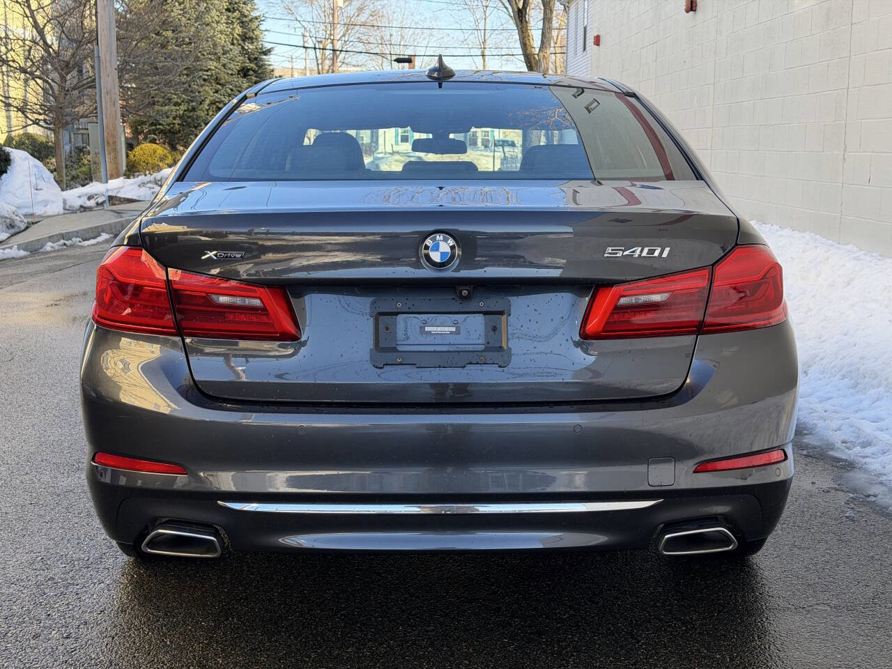 Used 2018 BMW 540i xDrive image 5