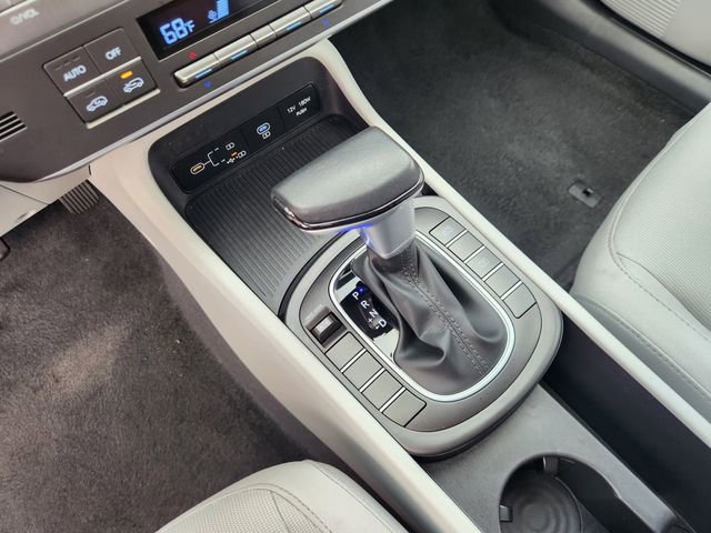 Used 2025 Hyundai Kona SEL image 19