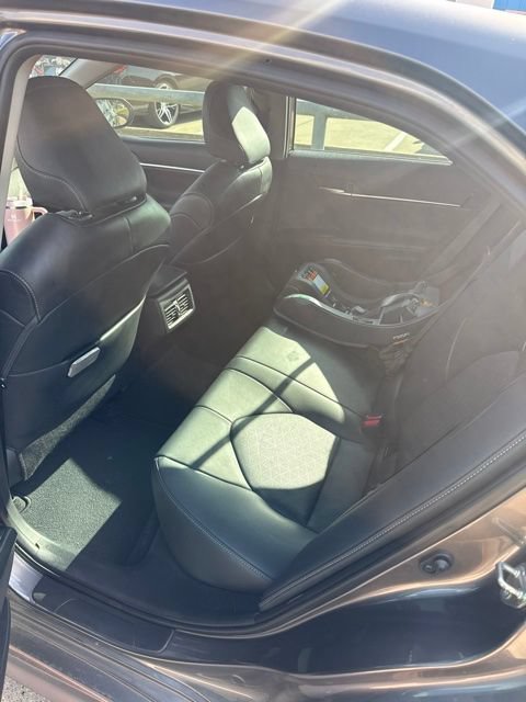 Used 2019 Toyota Camry XSE FWD image 10