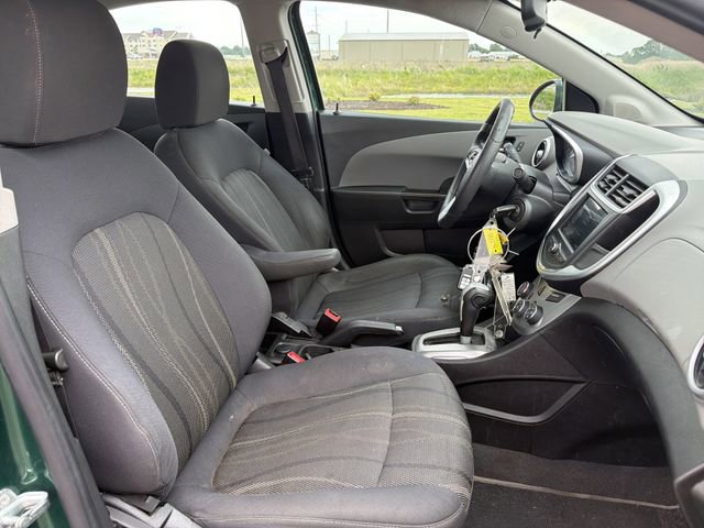 Used 2018 Chevrolet Sonic LT FWD image 16