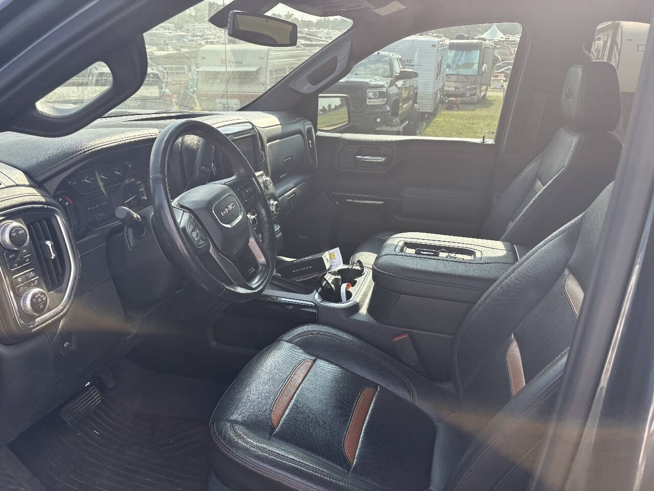 Used 2020 GMC Sierra 1500 AT4 w/ AT4 Premium Package AWD/4WD image 29