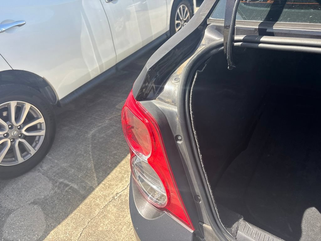 Used 2016 Chevrolet Sonic LT FWD image 15