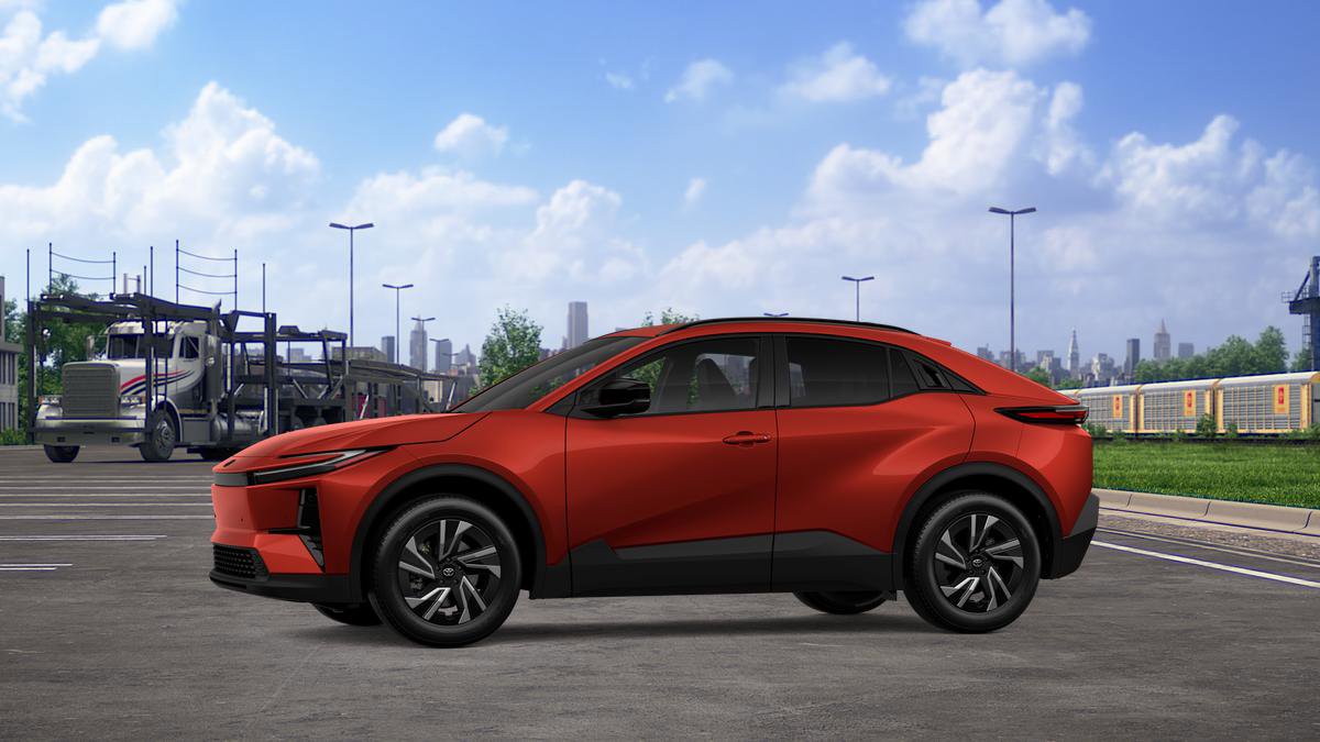 New 2026 Toyota C-HR AWD/4WD image 5