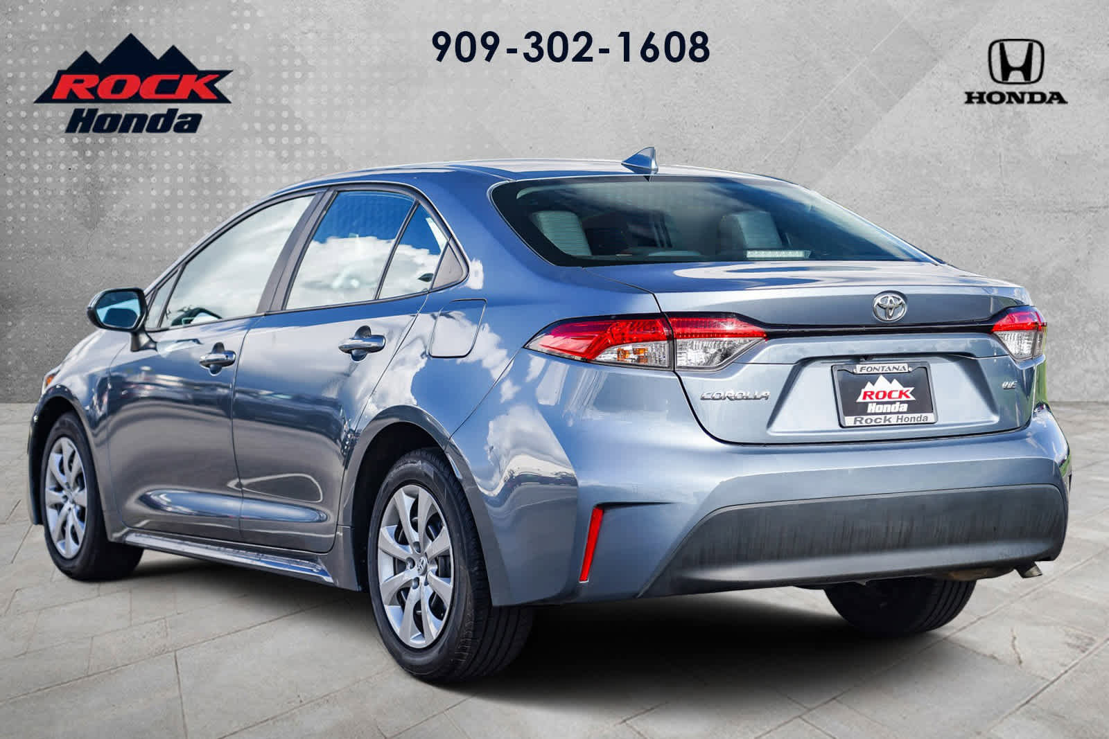 Used 2024 Toyota Corolla LE image 6