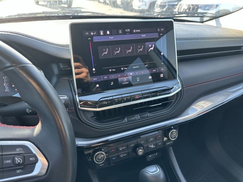 Used 2022 Jeep Compass Trailhawk w/ Trailhawk Convenience Group image 18