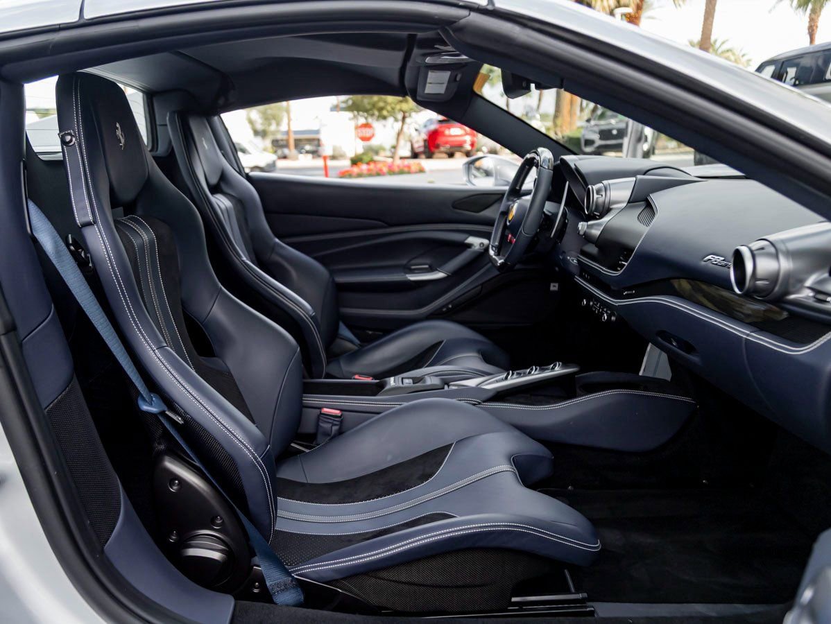 Used 2022 Ferrari F8 Tributo image 26
