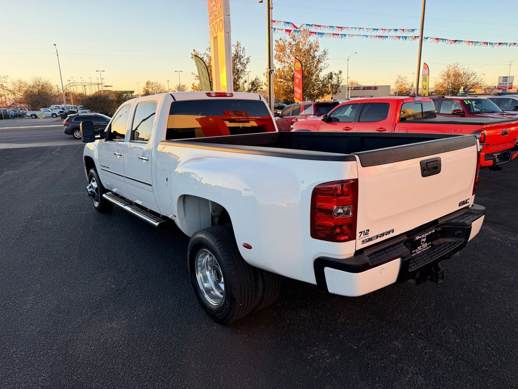 Used 2013 GMC Sierra 3500 Denali image 36