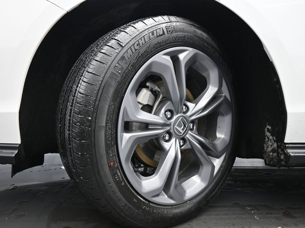 Certified 2024 Honda Accord EX image 41