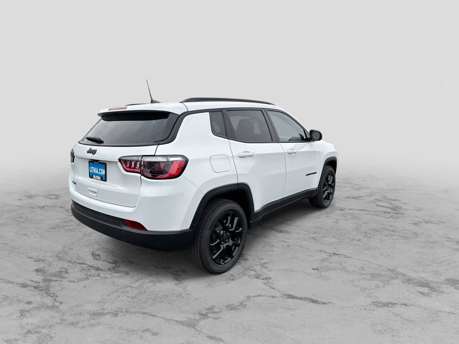 New 2026 Jeep Compass Latitude image 8