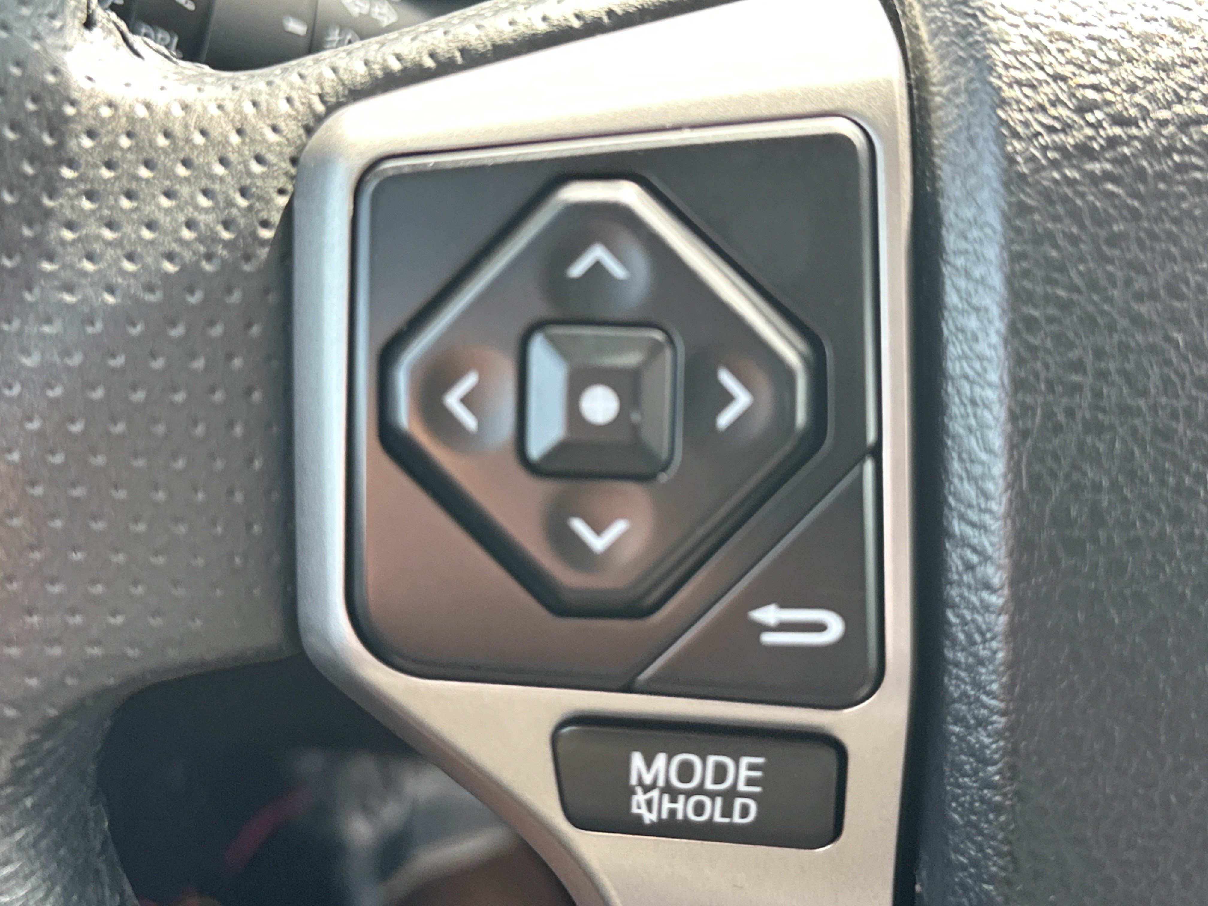 Used 2017 Toyota 4Runner SR5 Premium RWD image 25