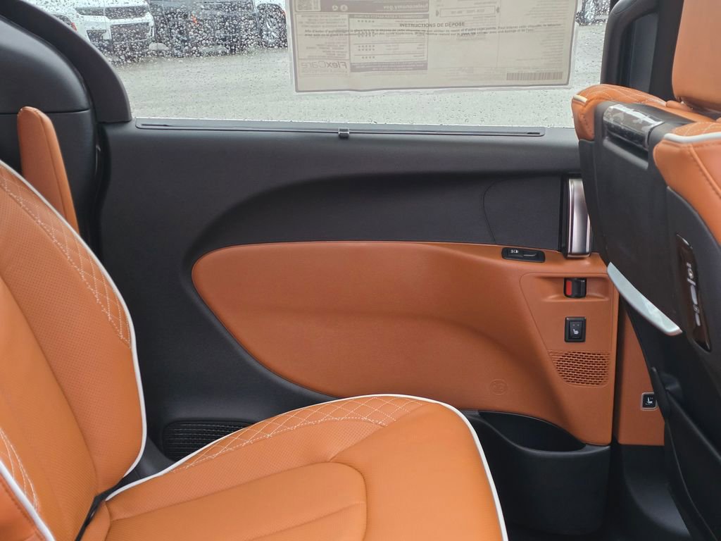 New 2026 Chrysler Pacifica Pinnacle image 38