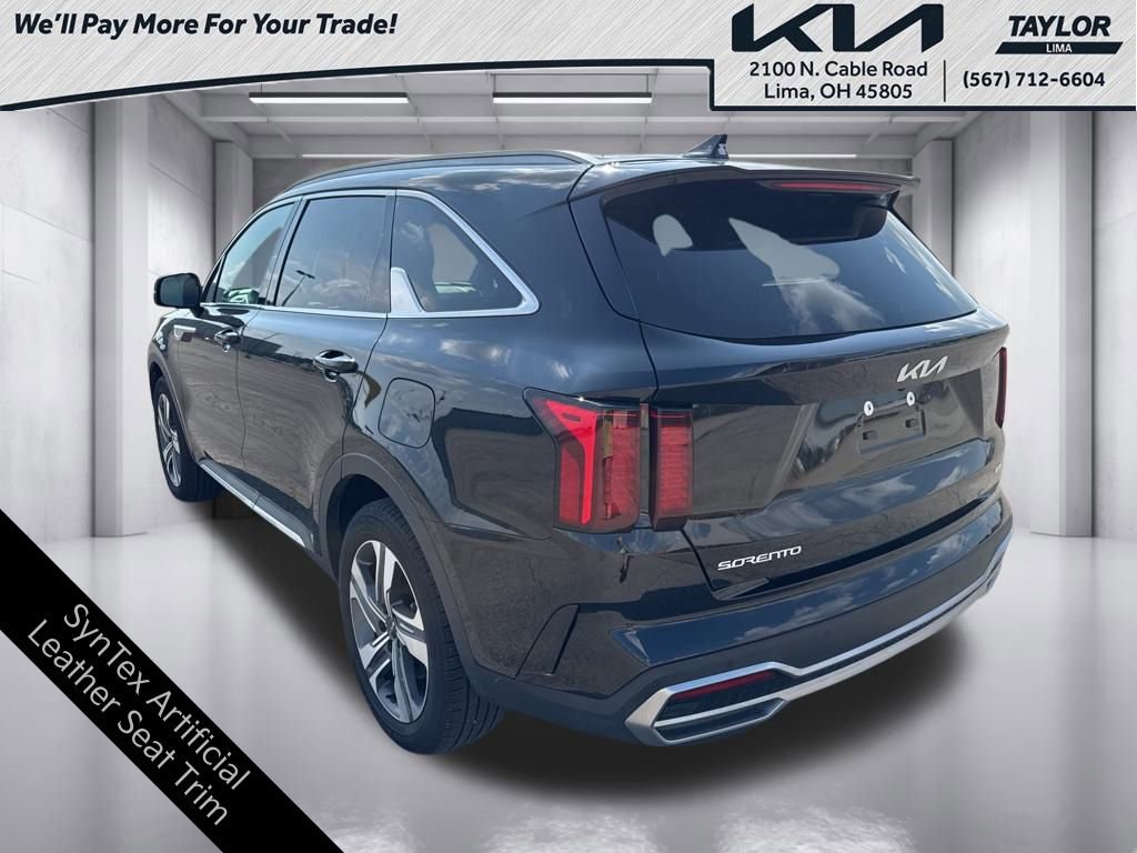 Used 2024 Kia Sorento EX image 8