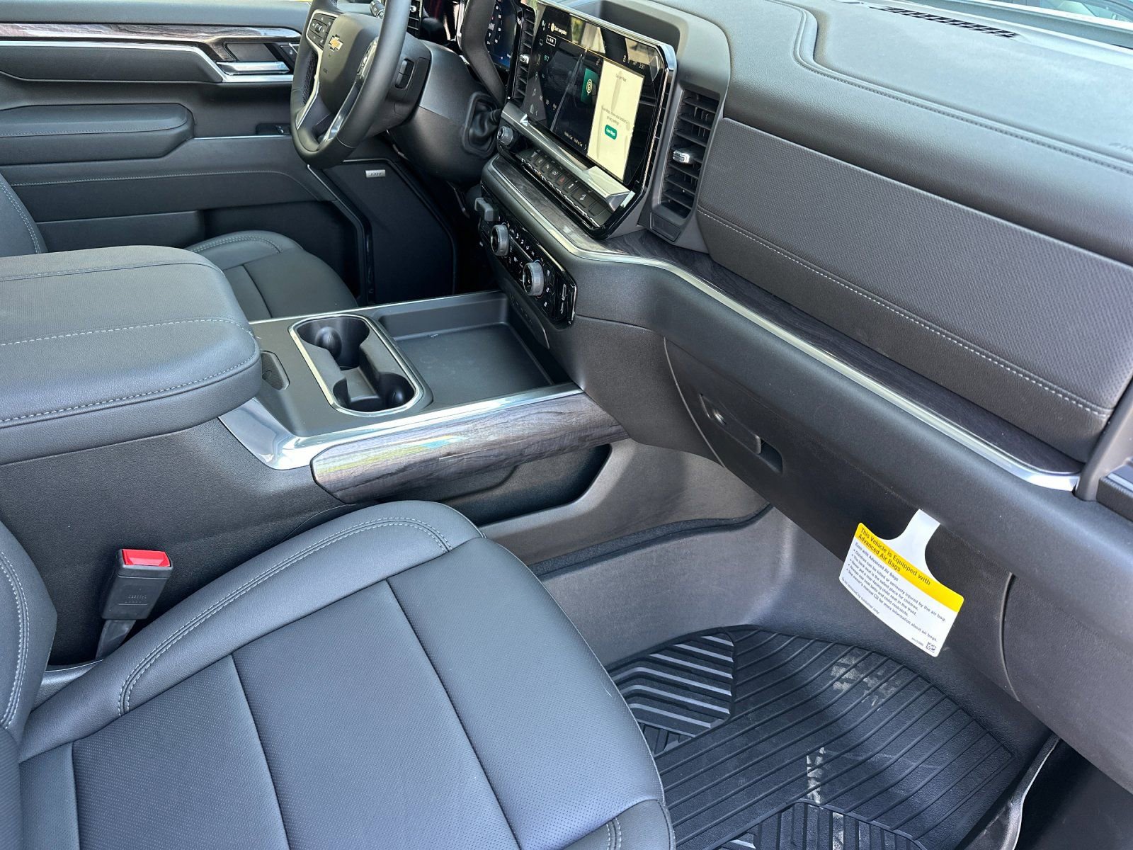 New 2026 Chevrolet Silverado 2500 LTZ w/ LTZ Premium Package AWD/4WD image 16