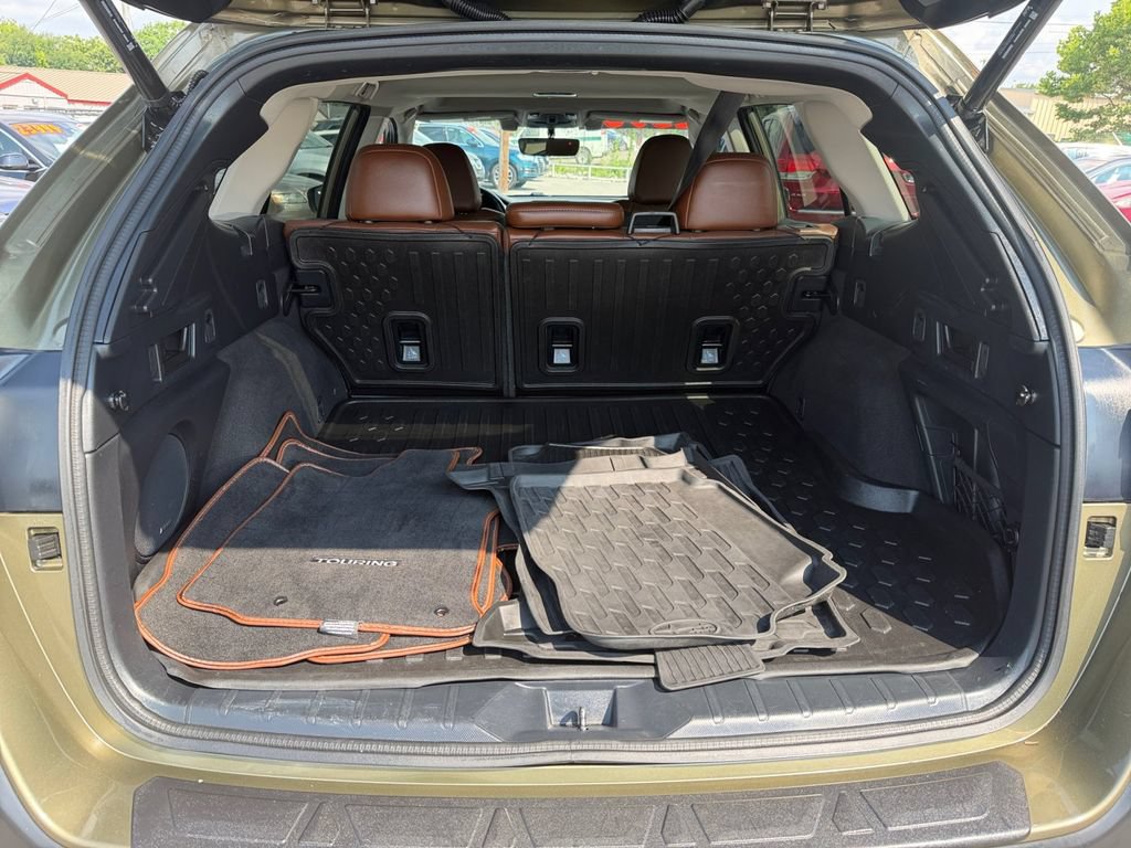 Used 2020 Subaru Outback Touring XT AWD/4WD image 16