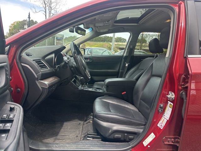 Used 2017 Subaru Outback 2.5i Limited AWD/4WD image 5
