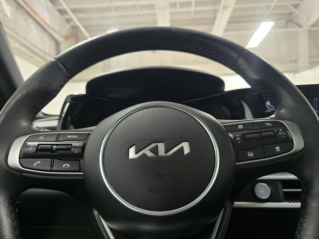 Used 2023 Kia K5 GT-Line image 28