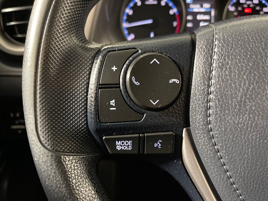 Used 2017 Toyota RAV4 LE w/ Carpet Mat Package FWD image 26