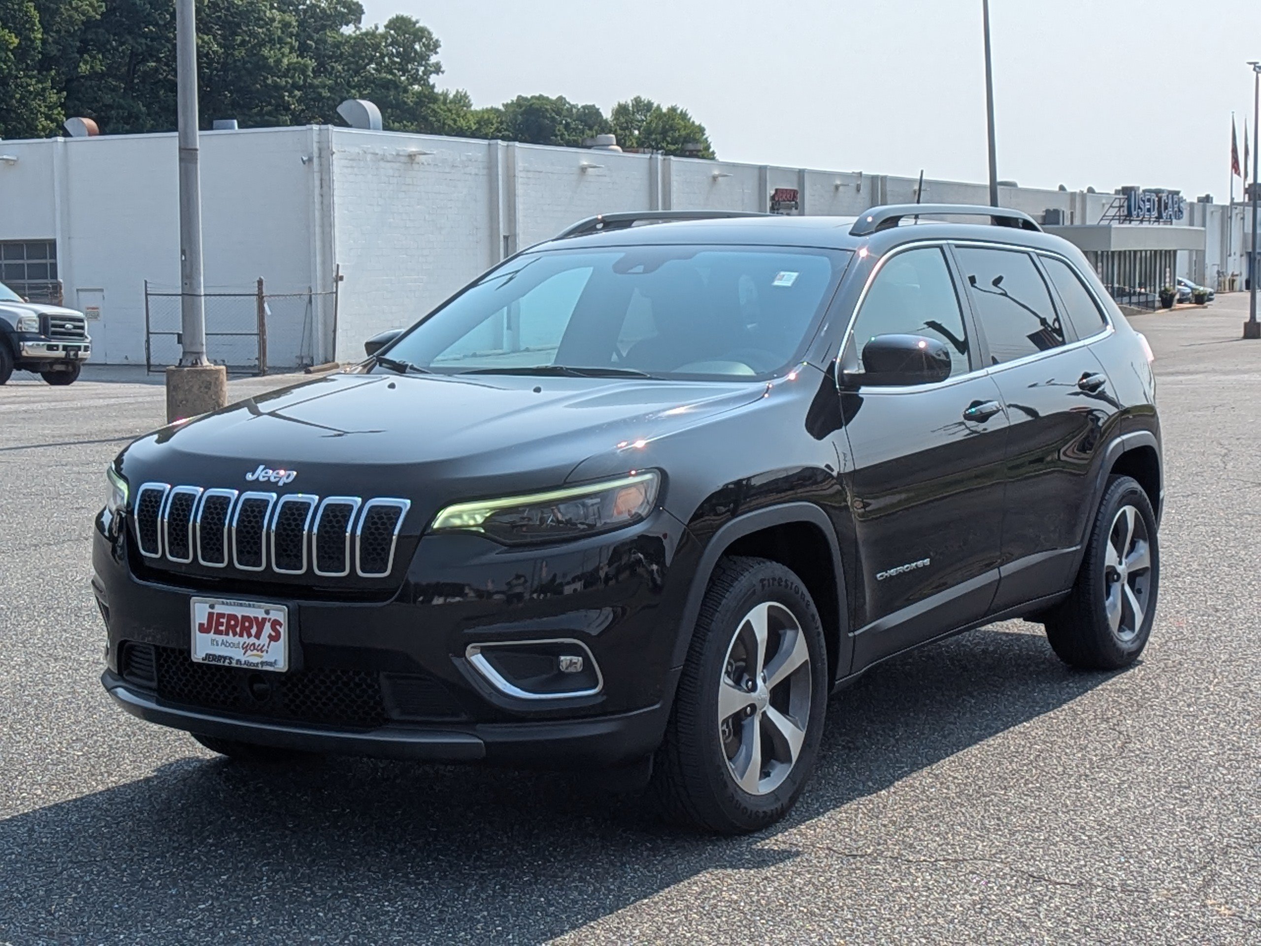 Used 2022 Jeep Cherokee Limited AWD/4WD image 4