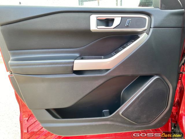 Used 2020 Ford Explorer XLT w/ Comfort Package image 23