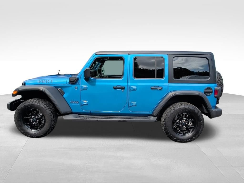 Used 2024 Jeep Wrangler Unlimited AWD/4WD image 2