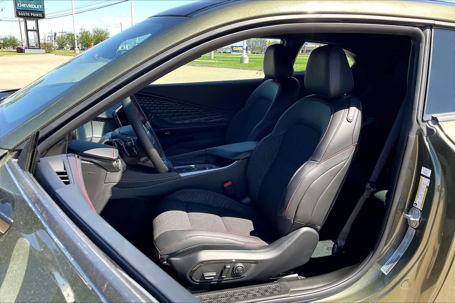 New 2026 Dodge Charger Scat Pack w/ Blacktop Package AWD/4WD image 9