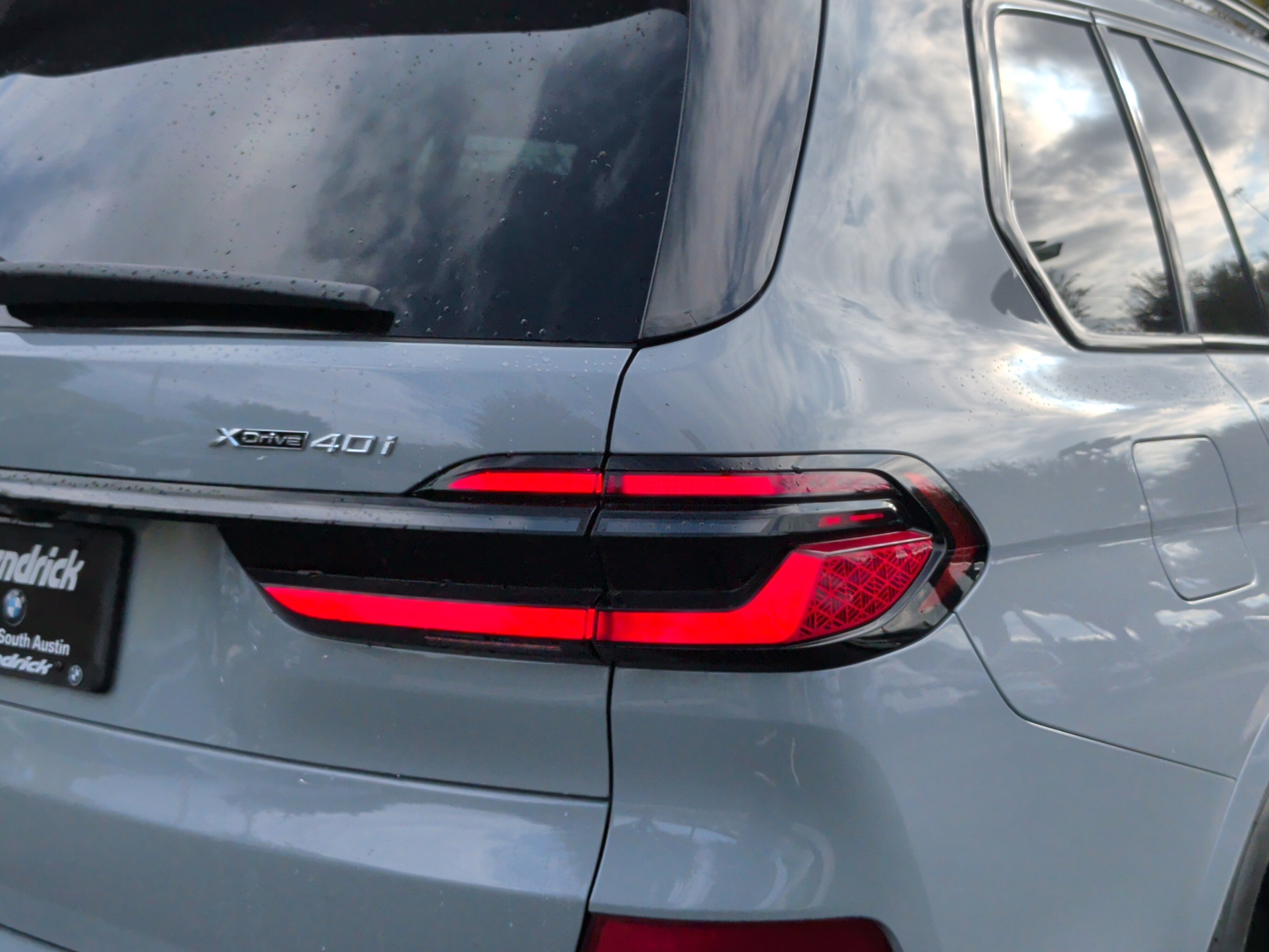 Certified 2026 BMW X7 xDrive40i w/ Executive Package image 11