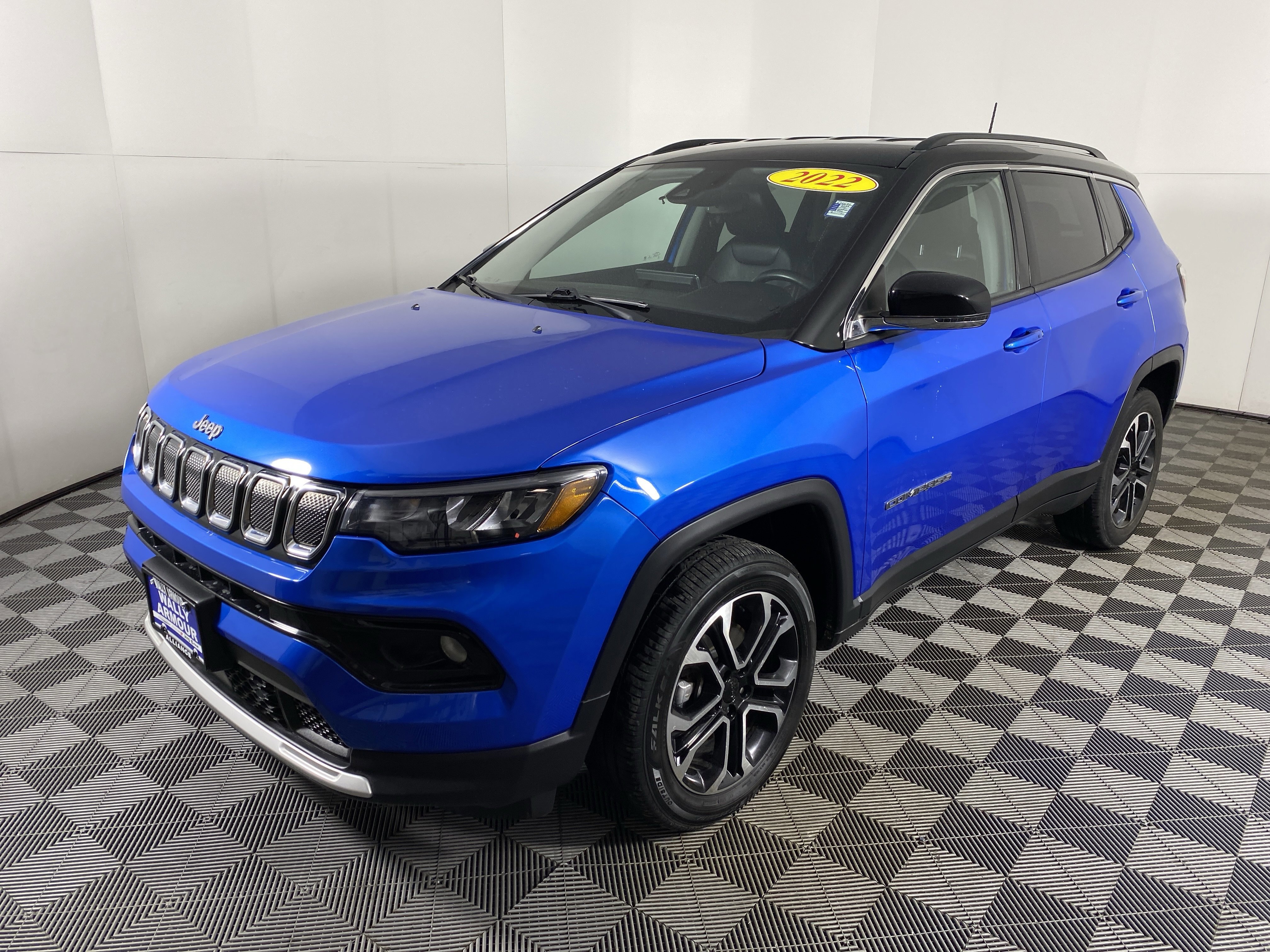 Used 2022 Jeep Compass Limited image 11