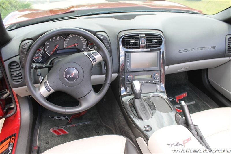Used 2011 Chevrolet Corvette Grand Sport w/ Preferred Equipment Group RWD image 31