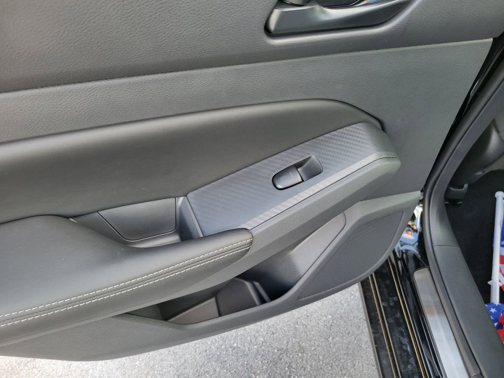 Used 2025 Nissan Altima 2.5 SV w/ SV Special Edition Package image 13