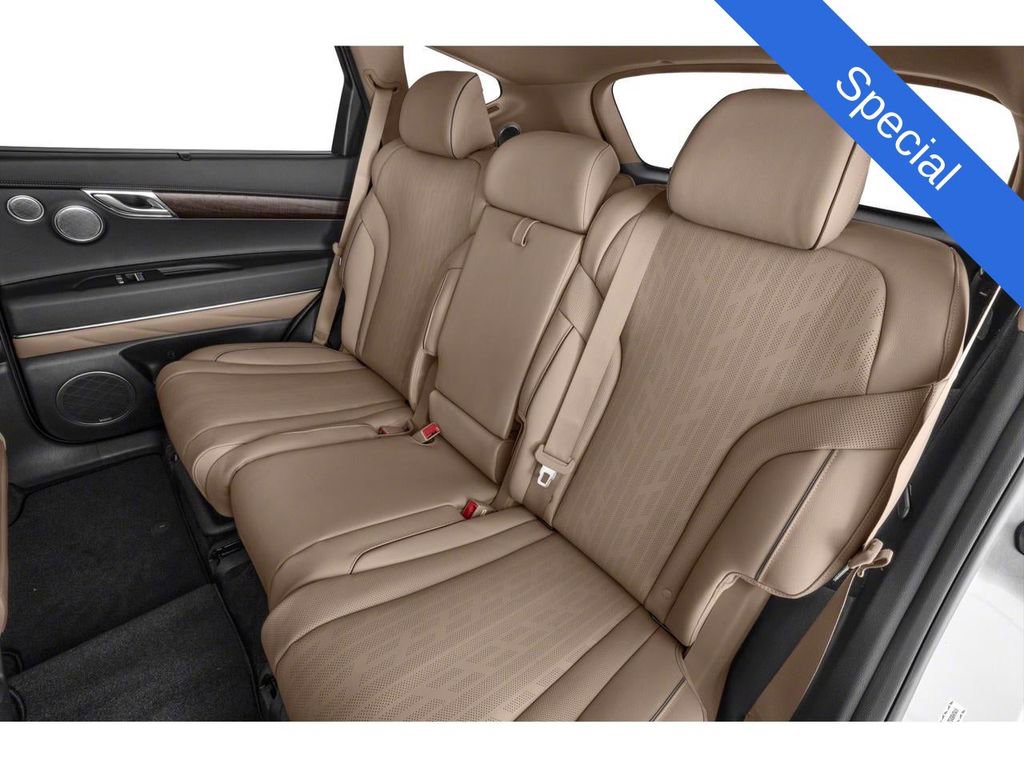 Used 2024 Genesis GV80 3.5T w/ Prestige Package image 39