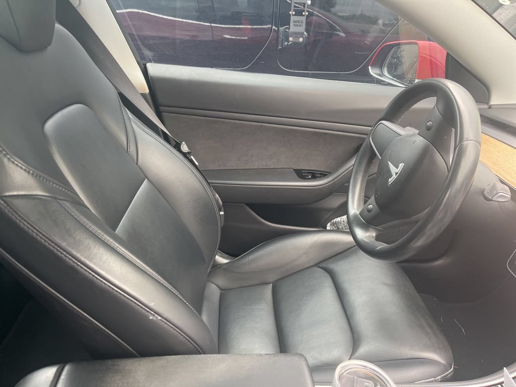 Used 2019 Tesla Model 3 Standard Range Plus RWD image 9