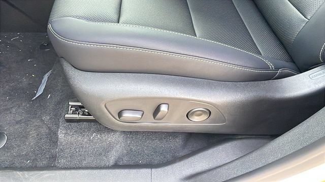 New 2026 Chevrolet Traverse LT w/ LPO, Floor Liner Package FWD image 29