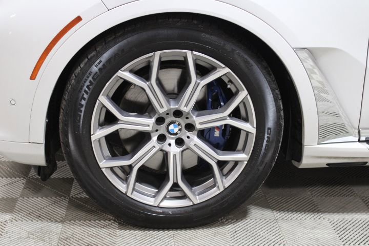 Used 2019 BMW X7 xDrive50i w/ Dynamic Handling Package image 46