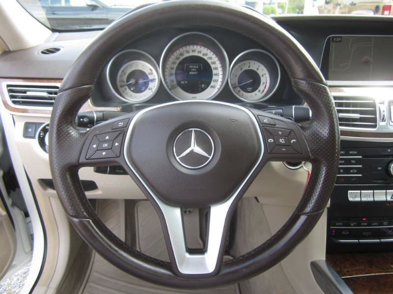 Used 2016 Mercedes-Benz E 350 4MATIC Sedan image 17
