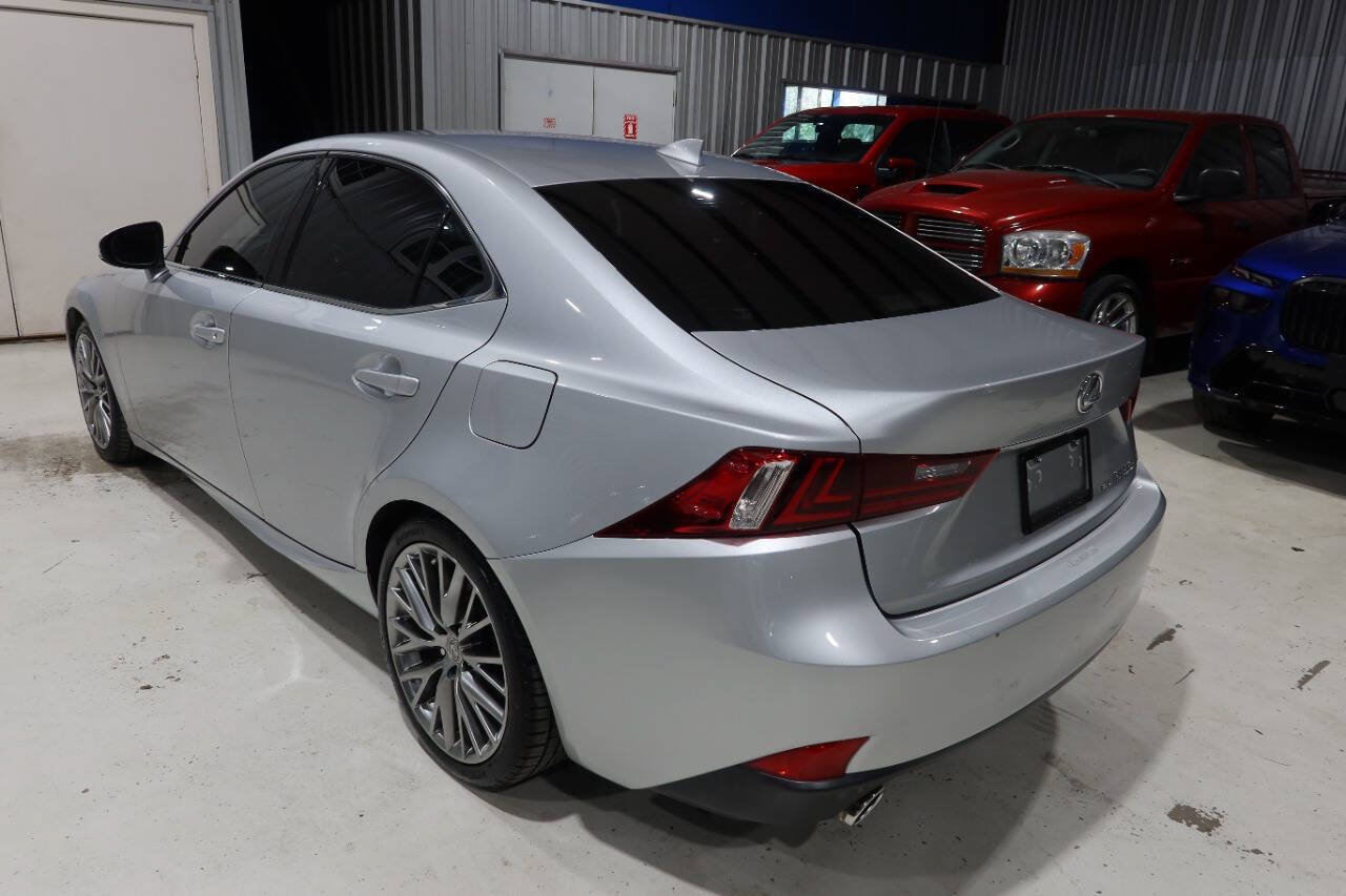 Used 2016 Lexus IS 300 AWD w/ Navigation System Package image 3