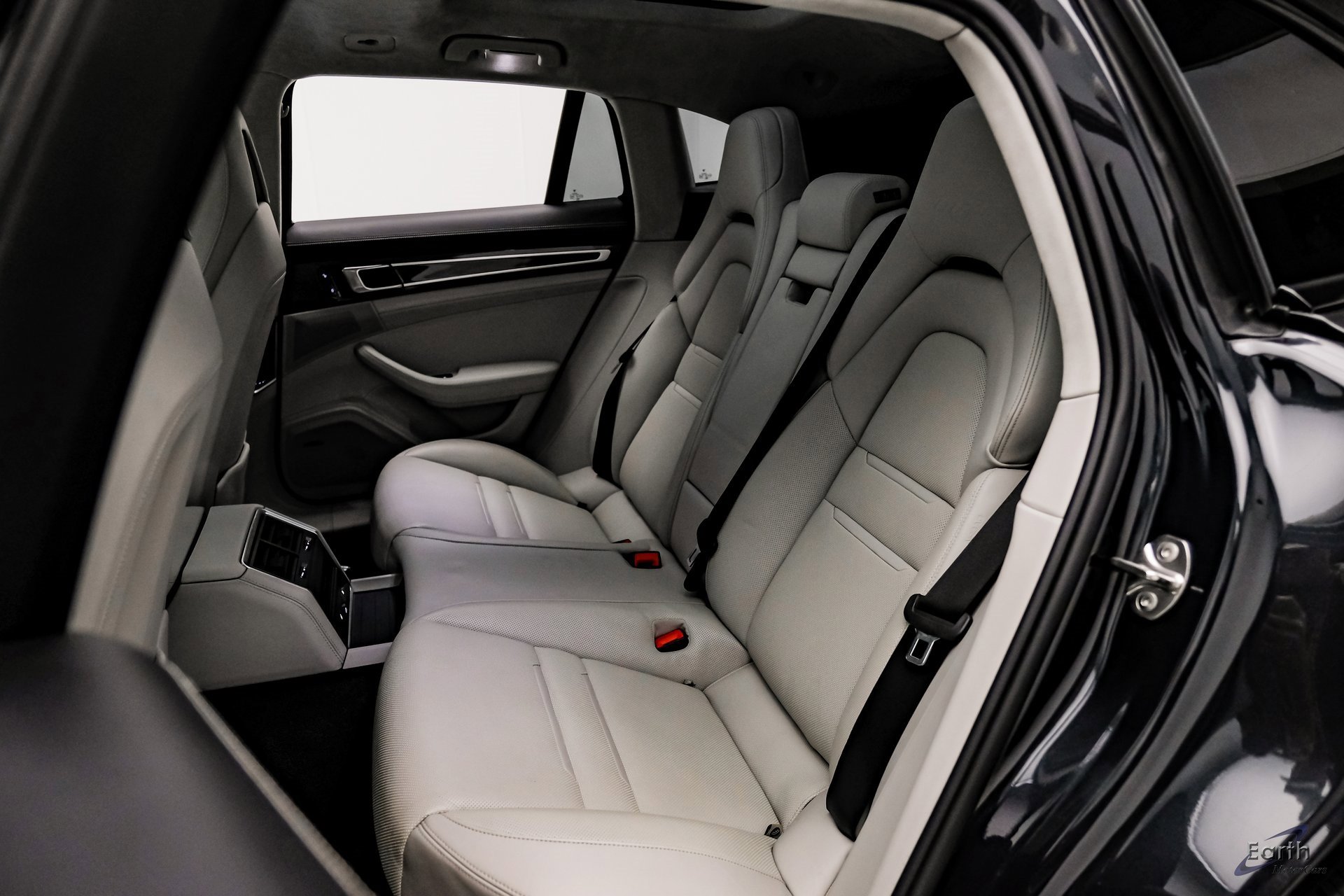 Used 2018 Porsche Panamera Turbo Sport Turismo image 75