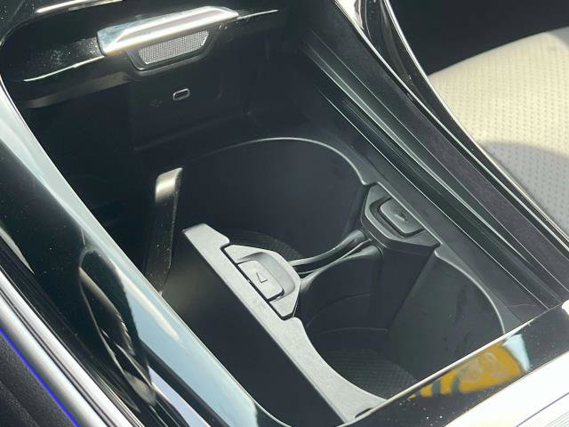 Used 2024 Mercedes-Benz CLE 300 4MATIC Coupe image 10