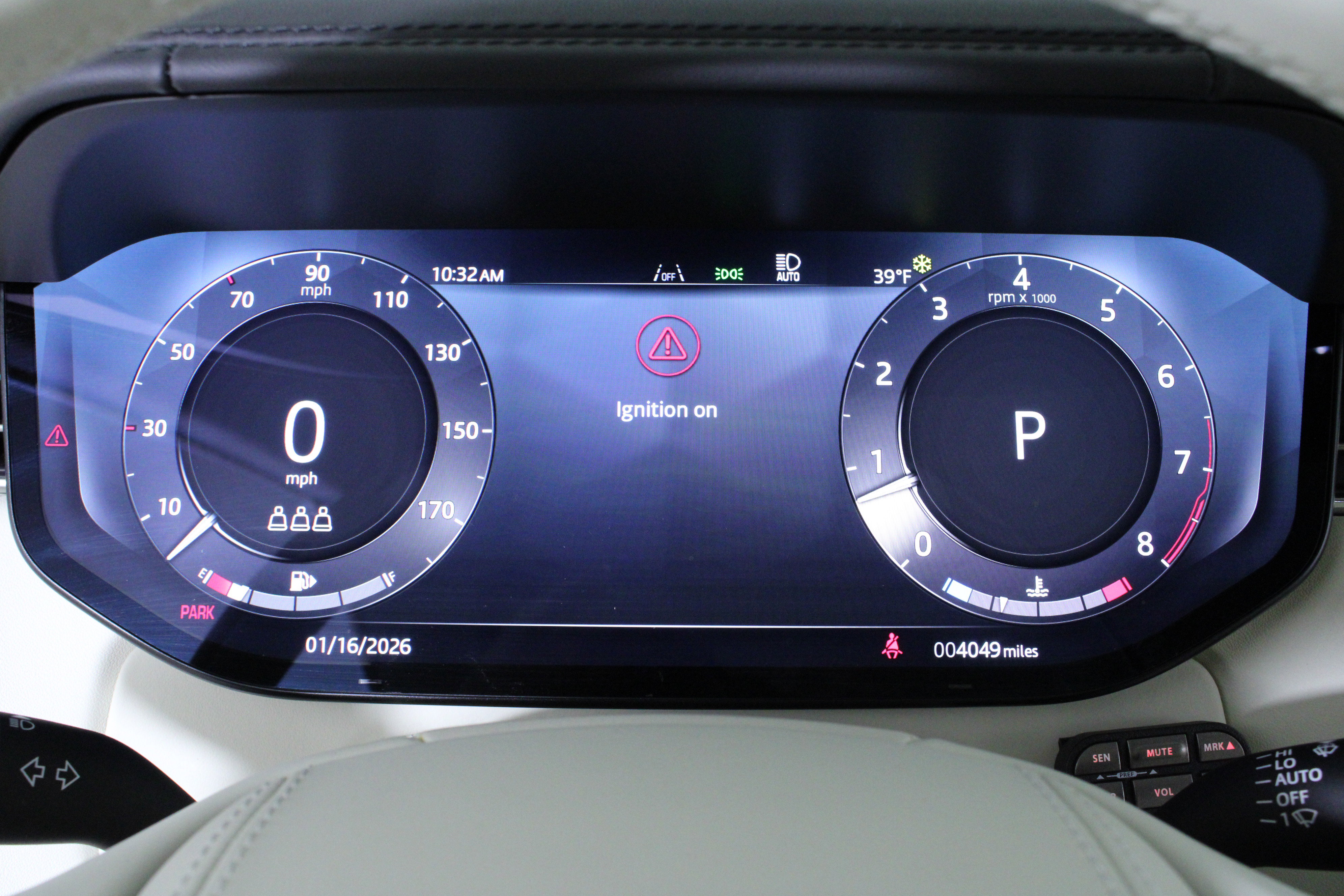 Used 2025 Land Rover Range Rover Autobiography image 25