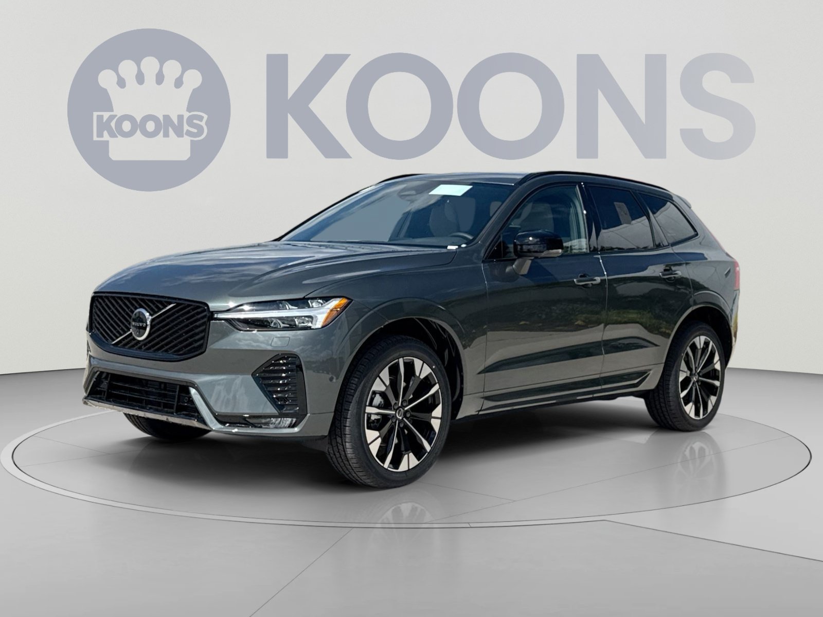 New 2026 Volvo XC60 B5 Plus w/ Protection Package Premier