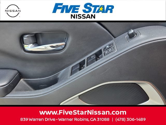 Used 2025 Nissan Frontier SV w/ Tow Package AWD/4WD image 30