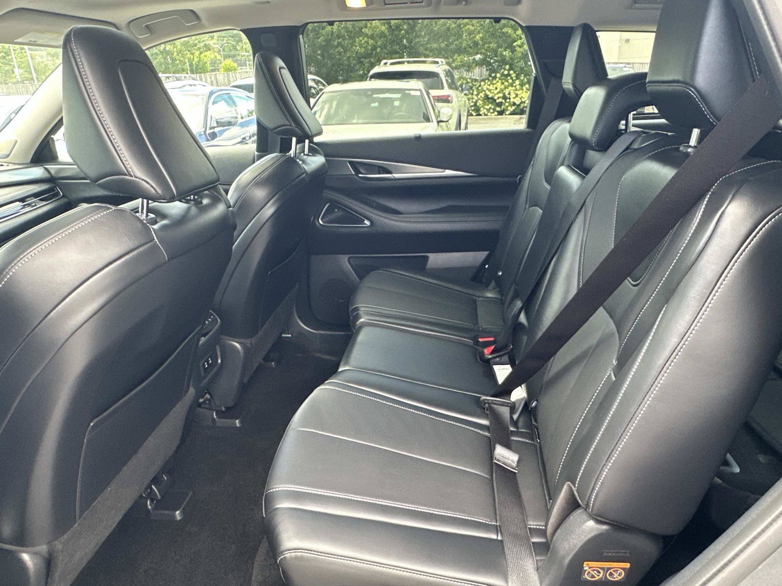 Used 2026 INFINITI QX60 Luxe w/ Cargo Package AWD/4WD image 32