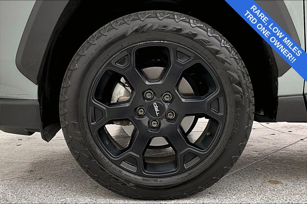 Used 2020 Toyota RAV4 TRD Off-Road image 11