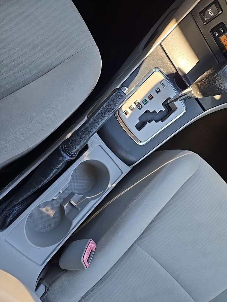 Used 2010 Toyota Corolla LE image 20