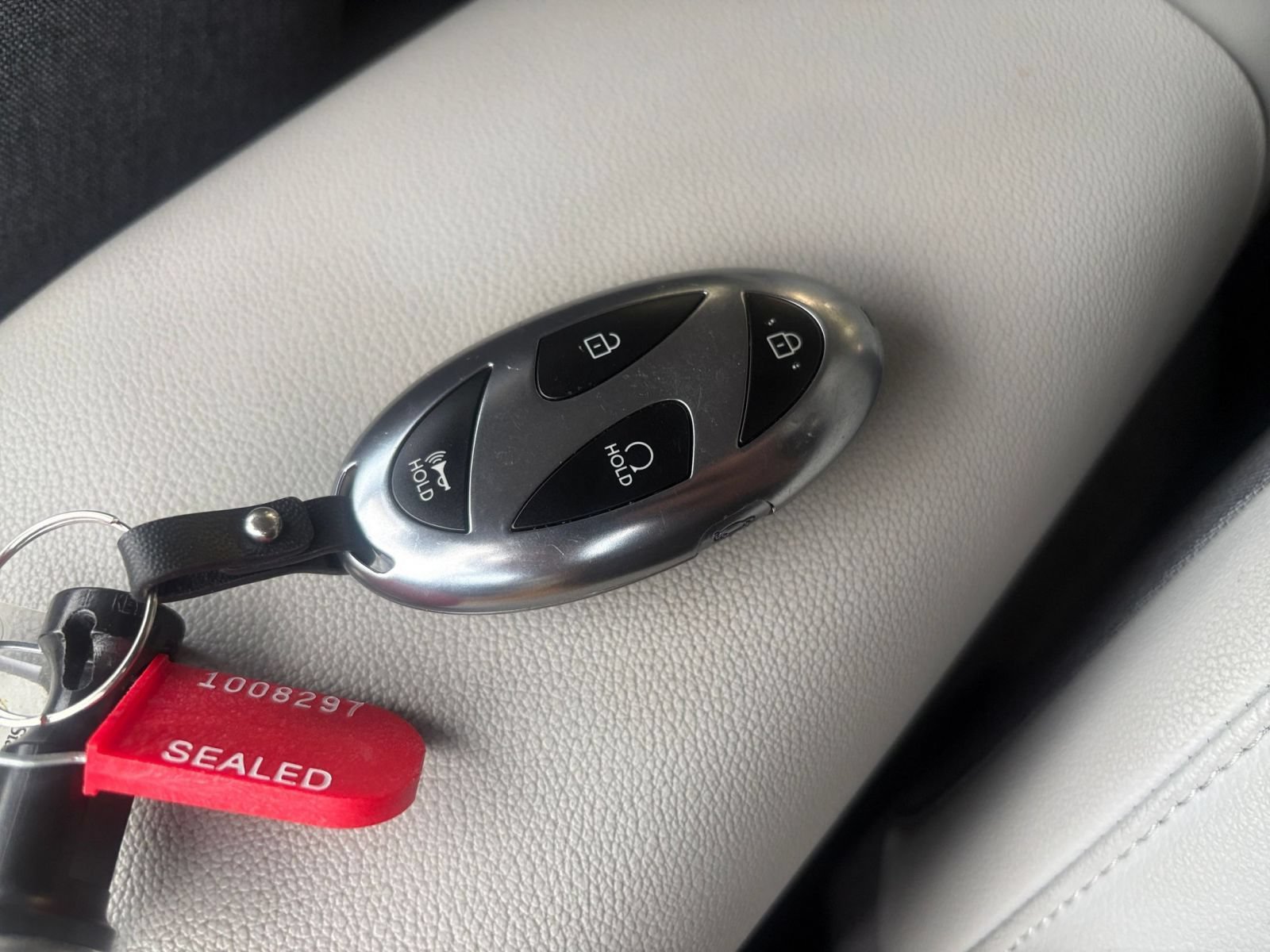 Used 2025 Hyundai Elantra Limited FWD image 22